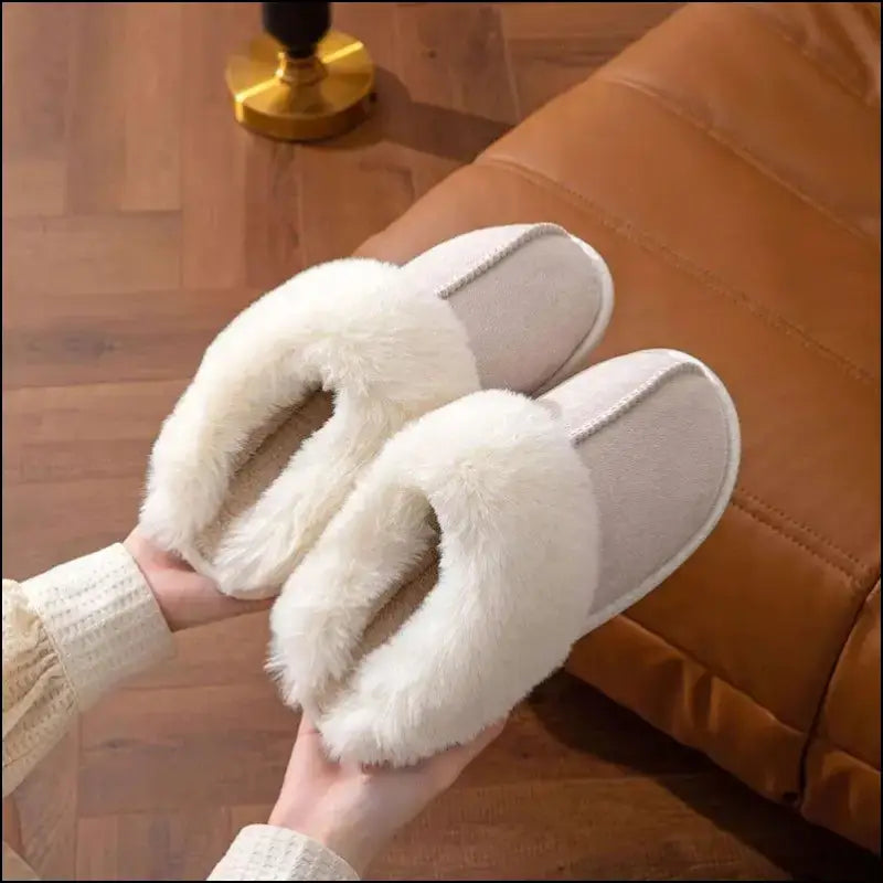 ’2023 Women’s Winter Warm Fur Slippers - Fluffy Faux Suede Non-Slip Indoor Comfort Slides’ - Slipper