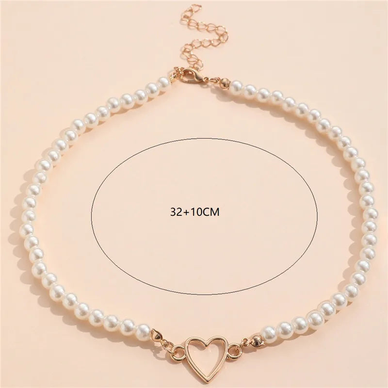 Imitation Pearl Trendy Love Heart  Choker Necklace Female Personality Party Fashion Clavicle Collier Colar Perlas Collar Gift