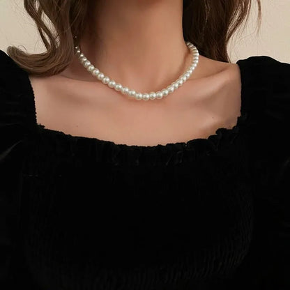 Imitation Pearl Trendy Love Heart  Choker Necklace Female Personality Party Fashion Clavicle Collier Colar Perlas Collar Gift