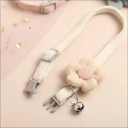 Adjustable Cat Collar with Cute Flower and Bell – Soft Pet for Cats Kittens & Small Dogs Accessories