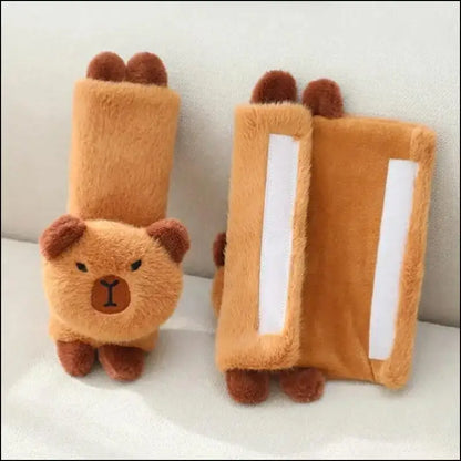 ’Capybara Plush Car Headrest Neck Pillow | Cute Kawaii Shoulder Protection with Tissue Box | Adorable Decoration