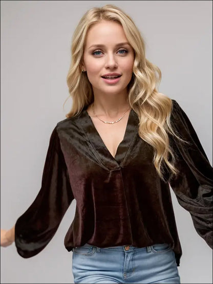 Elegant V-Neck Three-Quarter Sleeve Blouse - Stylish & Comfortable Women’s Top