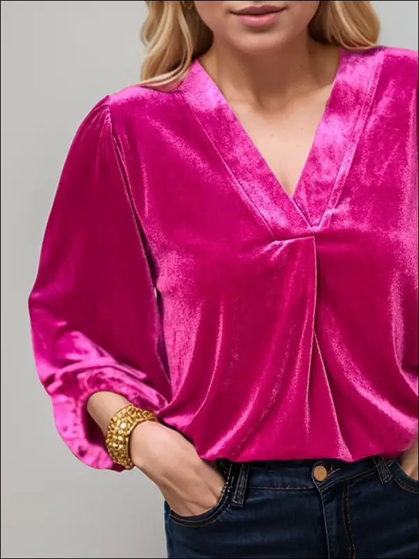 Elegant V-Neck Three-Quarter Sleeve Blouse - Stylish & Comfortable Women’s Top