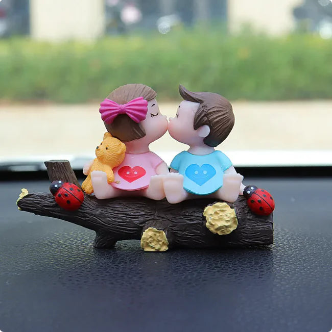 Couple-Themed Car Console Ornaments