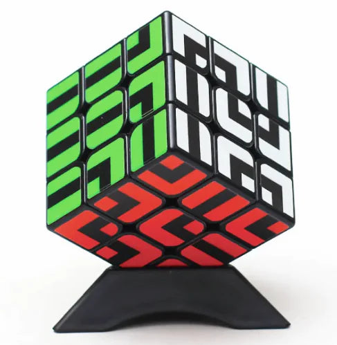 The third-order maze cube