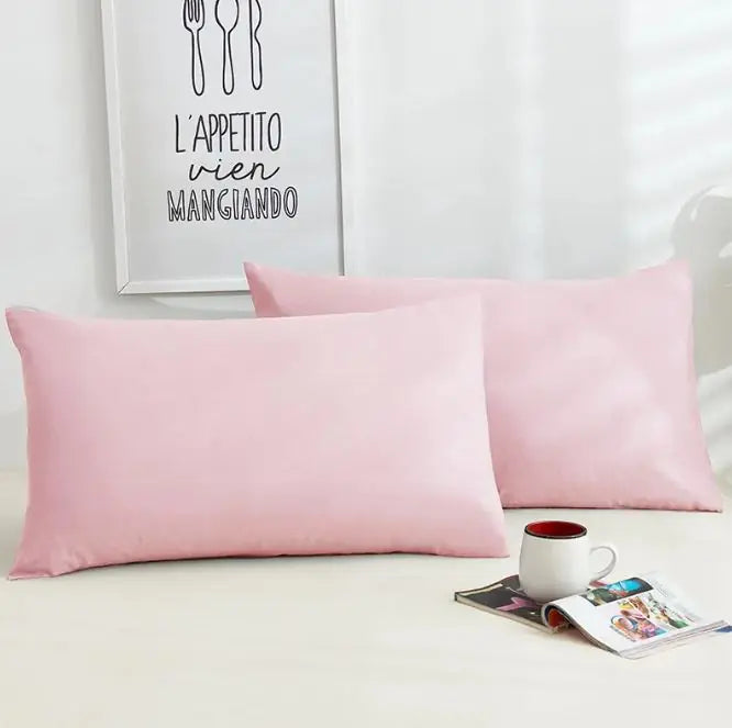 A Pair Of Pure Color Cotton Pillowcases