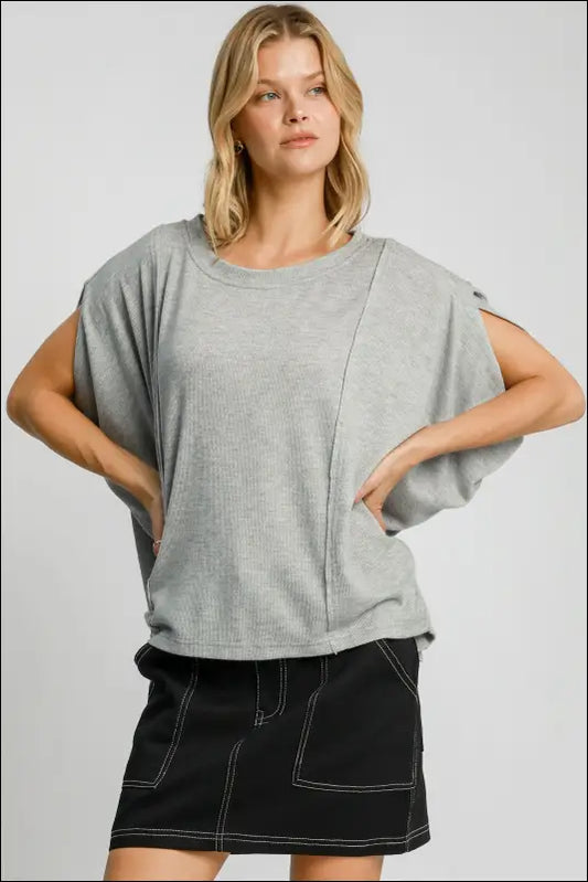 Umgee Exposed Seam Round Neck Batwing Sleeve Knit Top - Gray / S