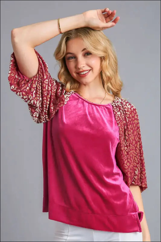 Umgee Round Neck Leopard Balloon Sleeve Velvet Top - Raspberry / S