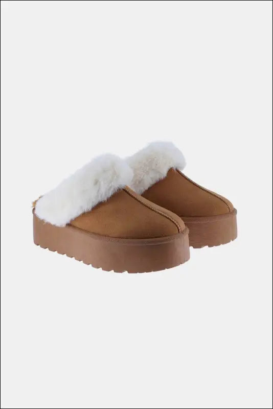 Weeboo Thick Bottom Fur Trim Snow Slippers