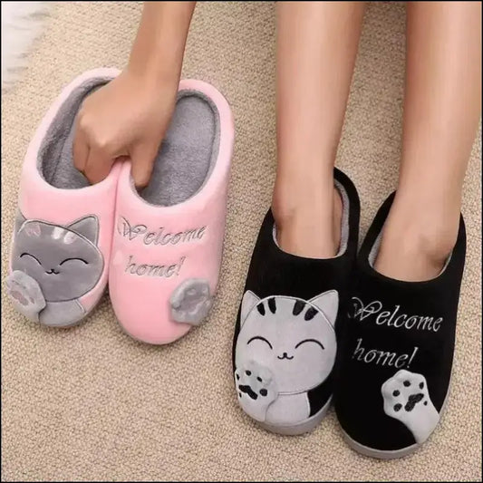 Women’s Winter Warm Plush Cat Slippers - Furry Indoor Home Shoes with Round Toe Design for Bedroom & Floor Comfort