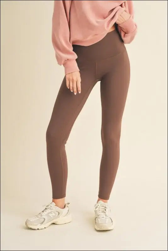 Yelete Full Size Fleece Lined High Waisted Leggings - Coffee Brown / S